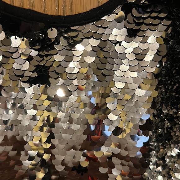 Classic black and silver sequin mini dress - Picture 5 of 9